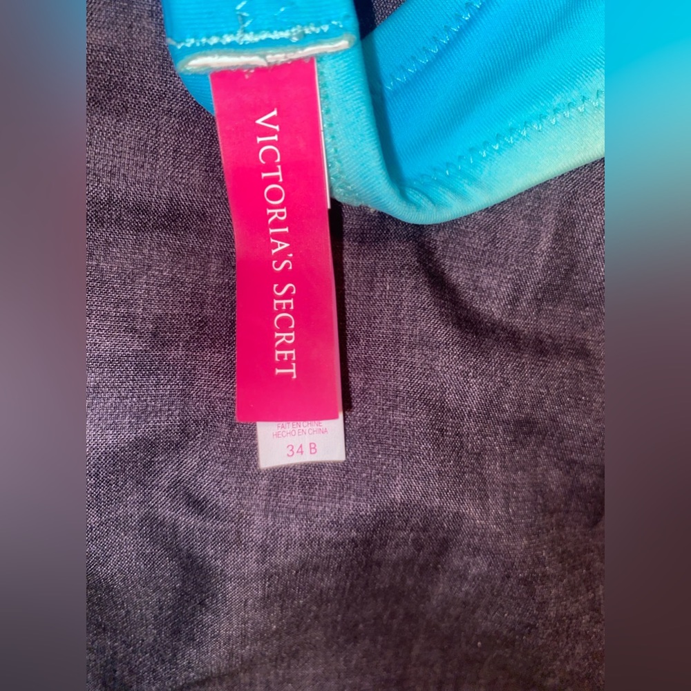 VICTORIA’S SECRET bikini bathing suit top - Picture 3 of 3